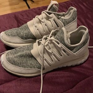 Adidas tubular white size 10